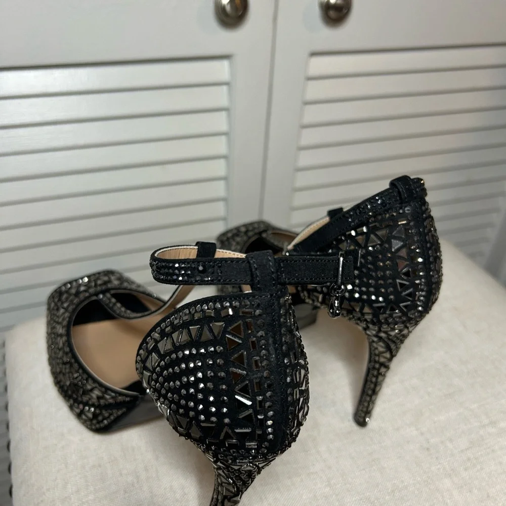Thalia Sodi Chace Embellished Platform Pumps - Women's - Picture 3 of 6